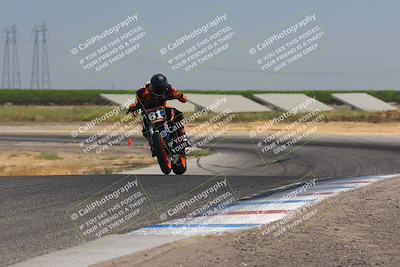 media/Aug-05-2023-TrackDaz (Sat) [[f28c4686e4]]/B Group/1220pm (Wheelie Bump)/